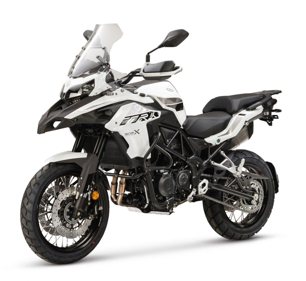 Benelli TRK 502X blanche