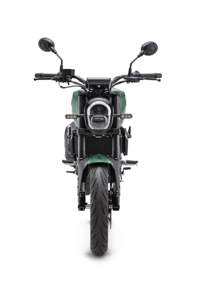 Benelli Leoncino 125 verte