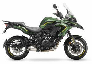 Benelli TRK 502 verte