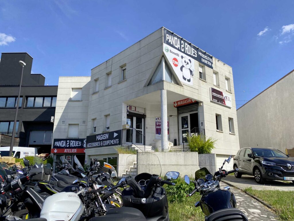 Garage moto Panda 2 Roues à Antony, réparation et entretien moto et scooter.